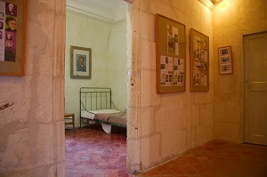 Комната в лечебнице Сен-Поль-де-Мозоль